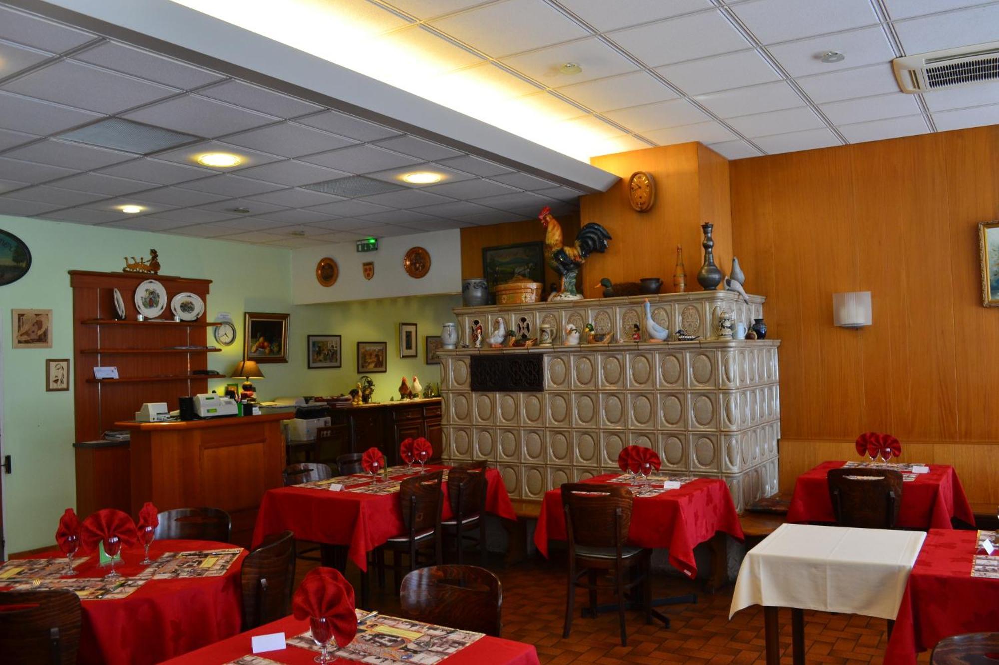 Hotel Restaurant Niemerich Pulversheim Kültér fotó