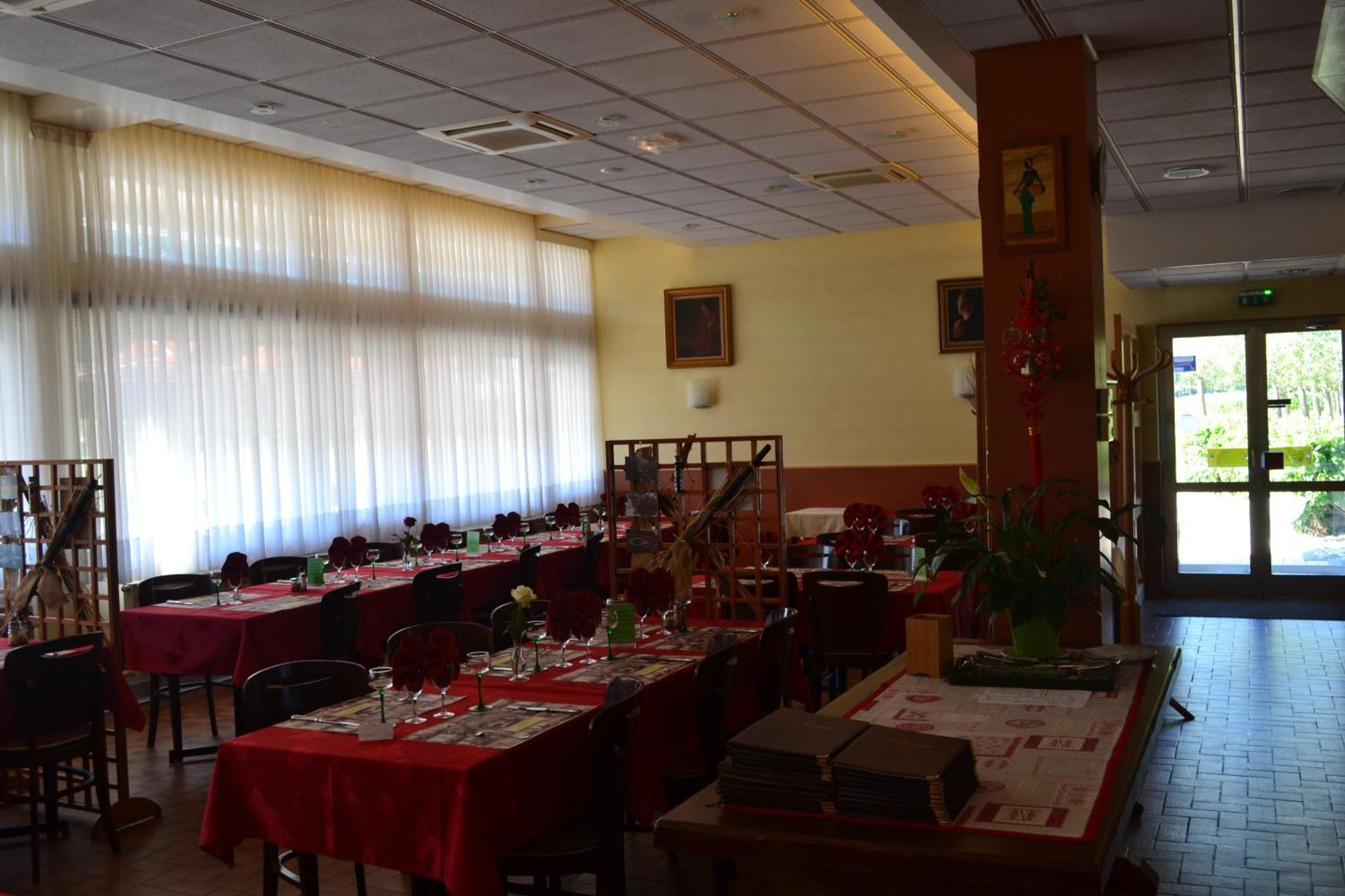 Hotel Restaurant Niemerich Pulversheim Kültér fotó